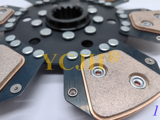 CLUTCH DISC 4998869 5116052 5121926 5126012 5144710 5145718 328018510 5016069 Luk Tractor Parts supplier