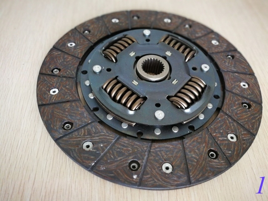 1864 528 441 CLUTCH DISC supplier